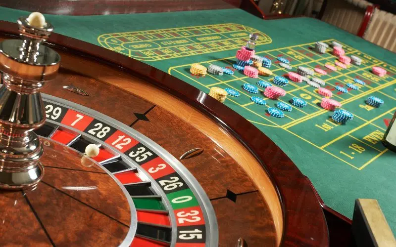 Roulette Casino Game: Cách Chơi Và Chiến Thuật Hiệu Quả 2 Đôi nét về Roulette casino game